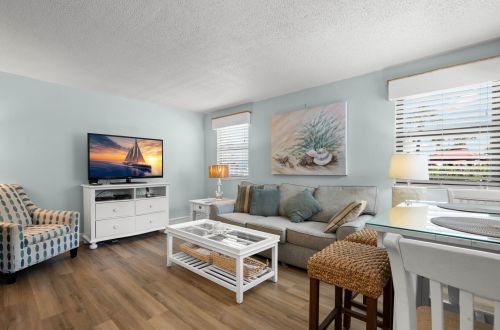 Gulf Winds Resort #1701