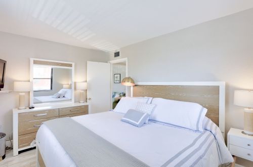 Gulf Winds Resort #1207