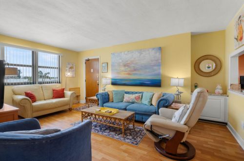 Gulf Winds Resort #1505
