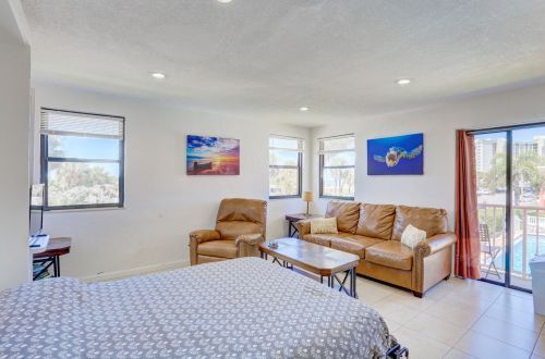 Gulf Winds Resort #1205